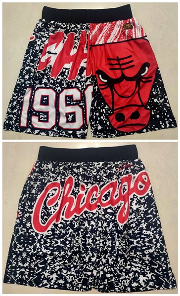 Chicago Bulls Black Mitchell&Ness Shorts (Run Small)