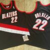 Blazers 22 Clyde Drexler Black 1991-92 Hardwood Classics Men Jersey